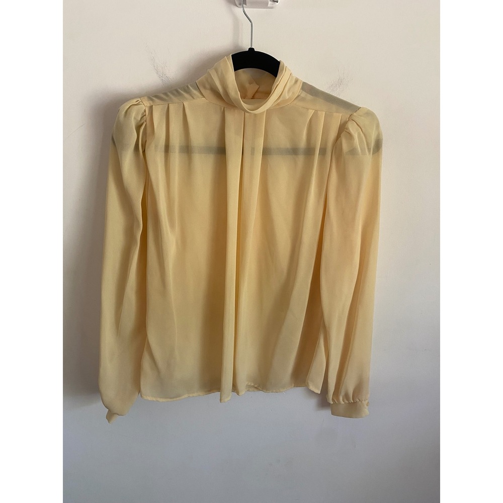Rich & Me‎ Vintage Pale Yellow Mock Neck Pleated Chiffon Blouse Secretary Top